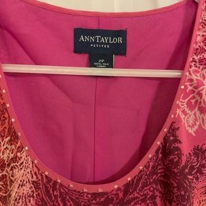 Ann Taylor Petites Size 2, 100% silk